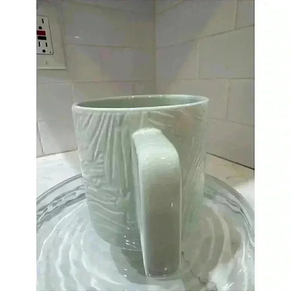 2022 Starbucks Light Green Mint Jade Leaf Marble Embossed Spring Limited 14 oz - Picture 5 of 14